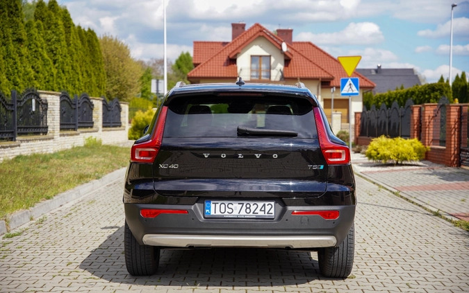 Volvo XC 40 cena 119900 przebieg: 34300, rok produkcji 2020 z Lubniewice małe 254